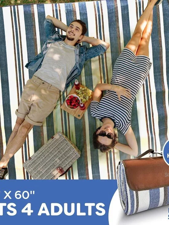 Extra Large Waterproof Picnic Blanket 60" x 60" - Stylish & Soft for Outdoors - Picture 7 of 8